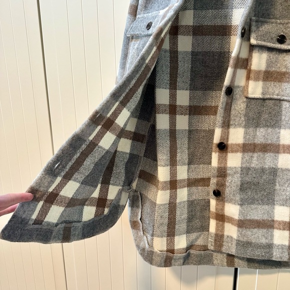 Plaid Shacket - Picture 5 of 8